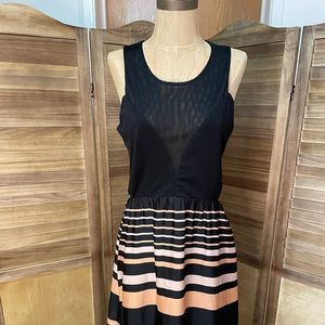 Maxi Dress with side cutouts